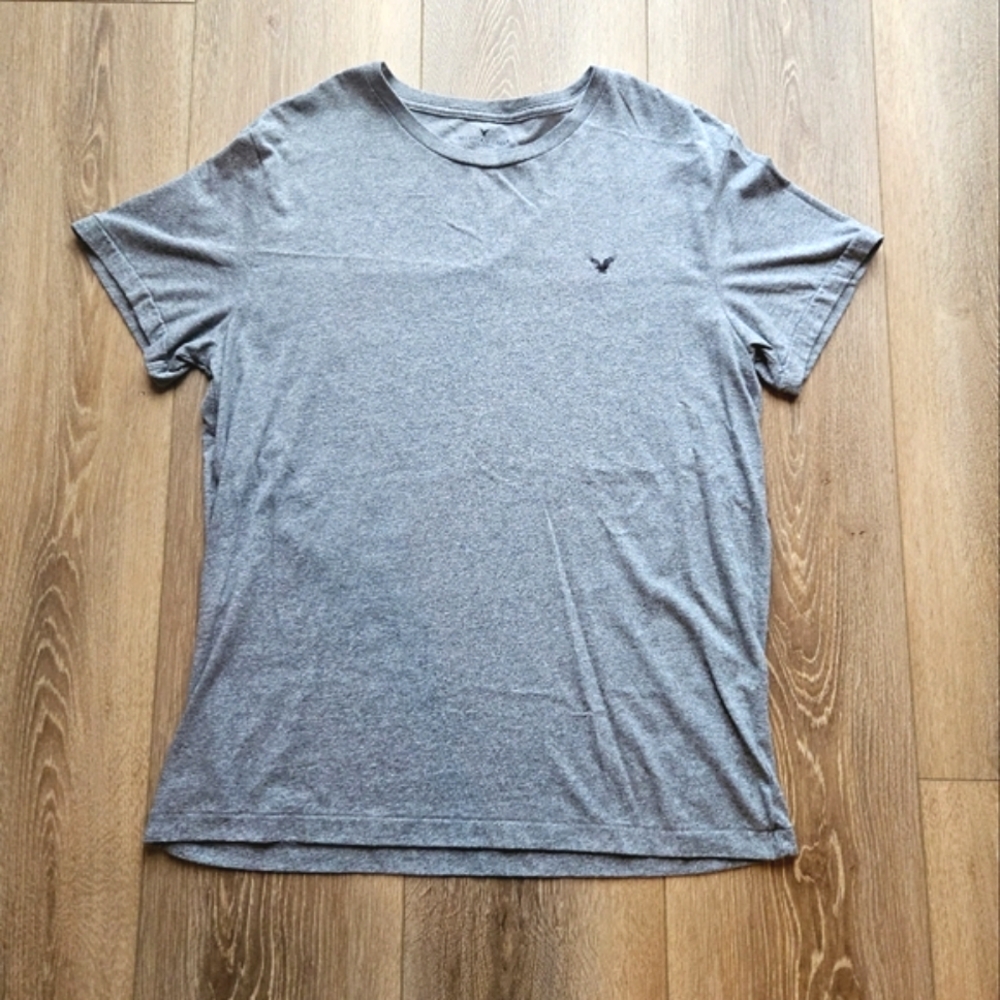 American Eagle Basic Soft Solid Gray Crew Neck Short Sleeve Tee Shirt